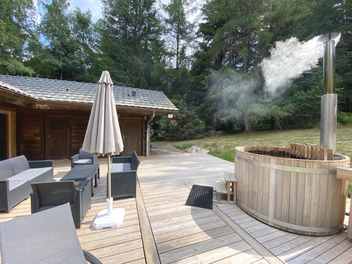 Le Fishing Lodge Chalet En Bois Avec Bain Nordique Ла Брес Екстериор снимка